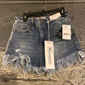 NWT  jean shorts   size 3/26